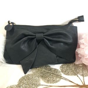 💕Just Fab Black Clutch with Zipper!